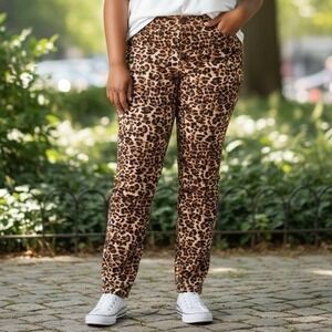 New Directions Women Leopard Print Slim Leg Millennium Pants Tan Size 10 NWTags